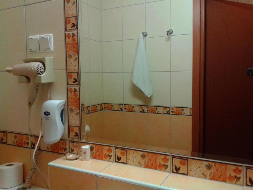 Hotel Basztowy Сандомир Стая снимка