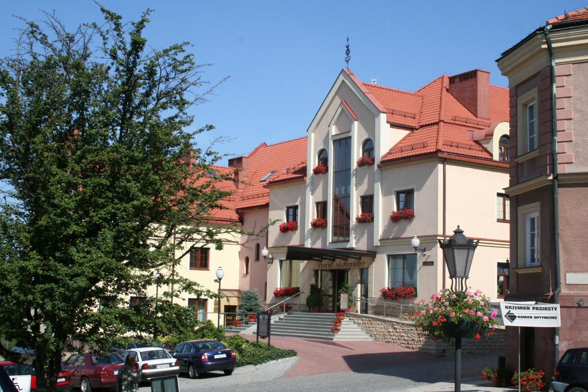 Hotel Basztowy Сандомир Екстериор снимка