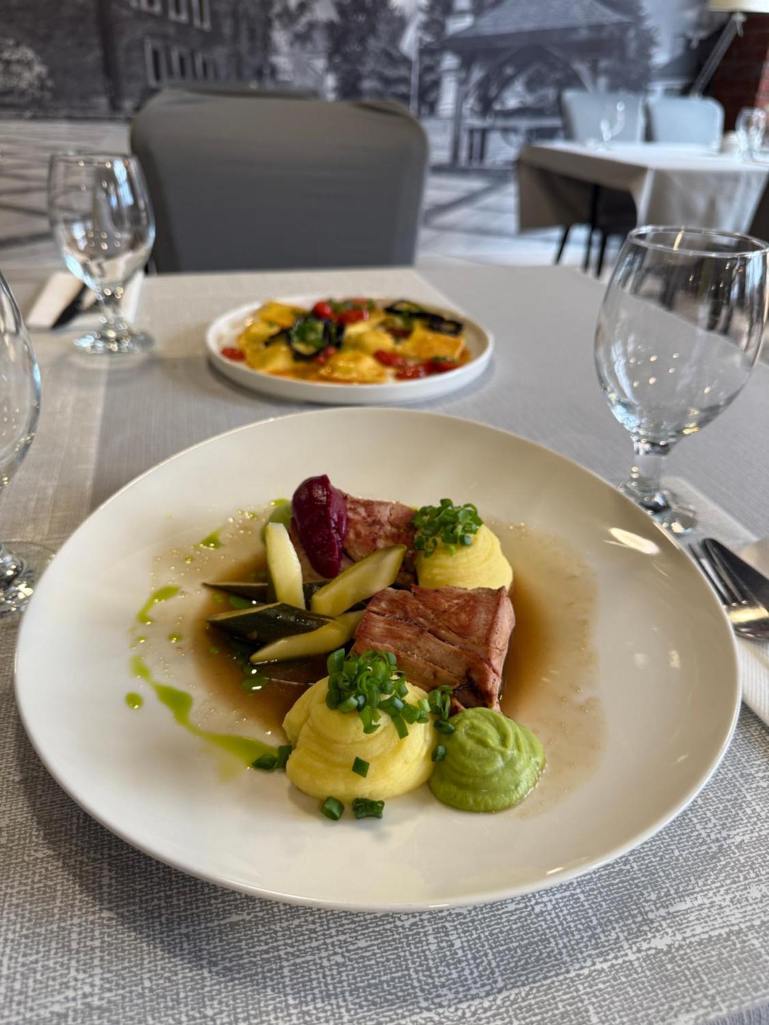 Hotel Basztowy Сандомир Екстериор снимка