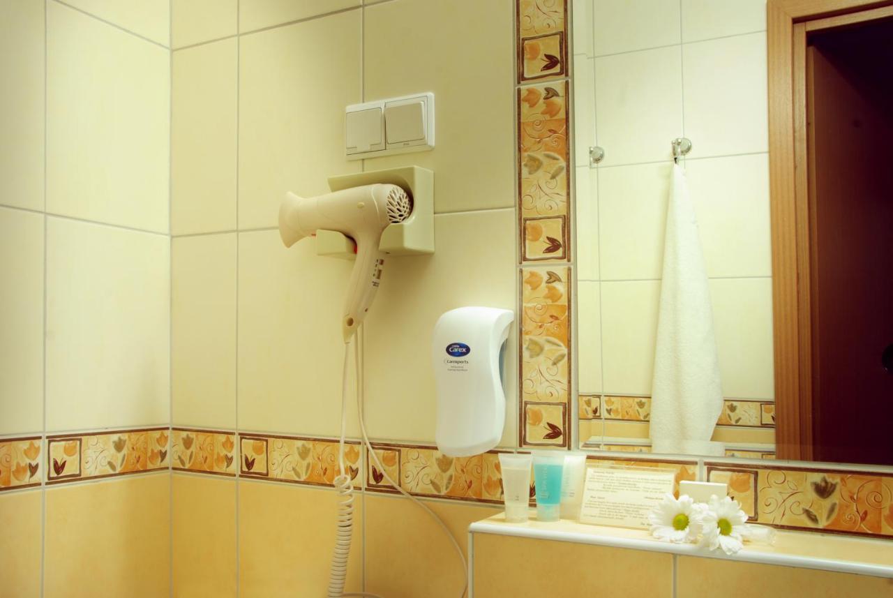 Hotel Basztowy Сандомир Стая снимка